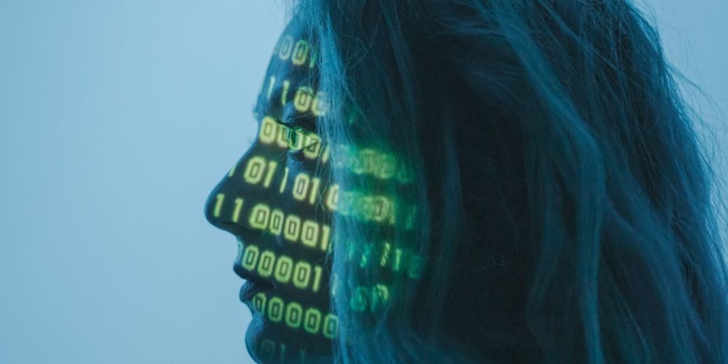 This article explains what it takes to call an AI the "smartest" in 2026 by moving beyond single benchmark scores to a multi‑dimensional view of capability, use...