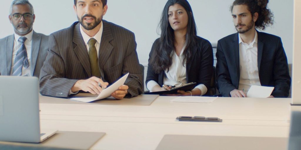 Interview AI is reshaping how companies find, screen and evaluate candidates—especially for engineering roles—by automating sourcing, resume screening, code ass...