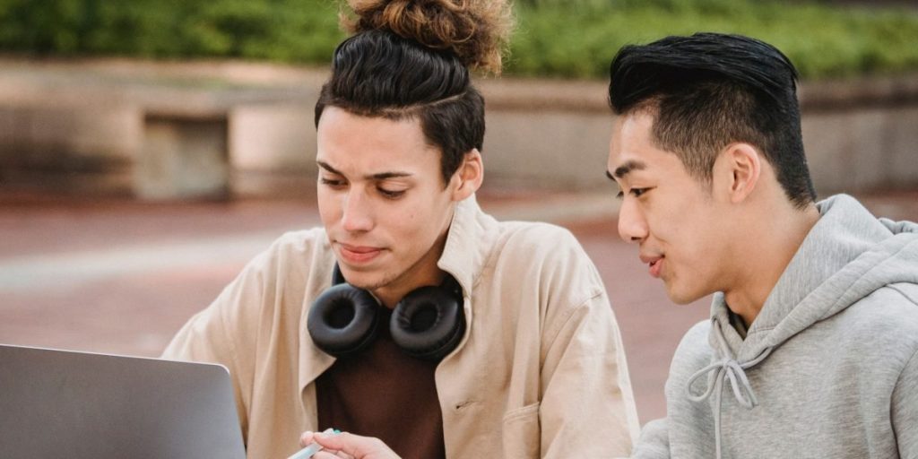 This guide clears up the differences between computer science, computer engineering, and combined computer science-and-engineering degrees so students, hiring m...