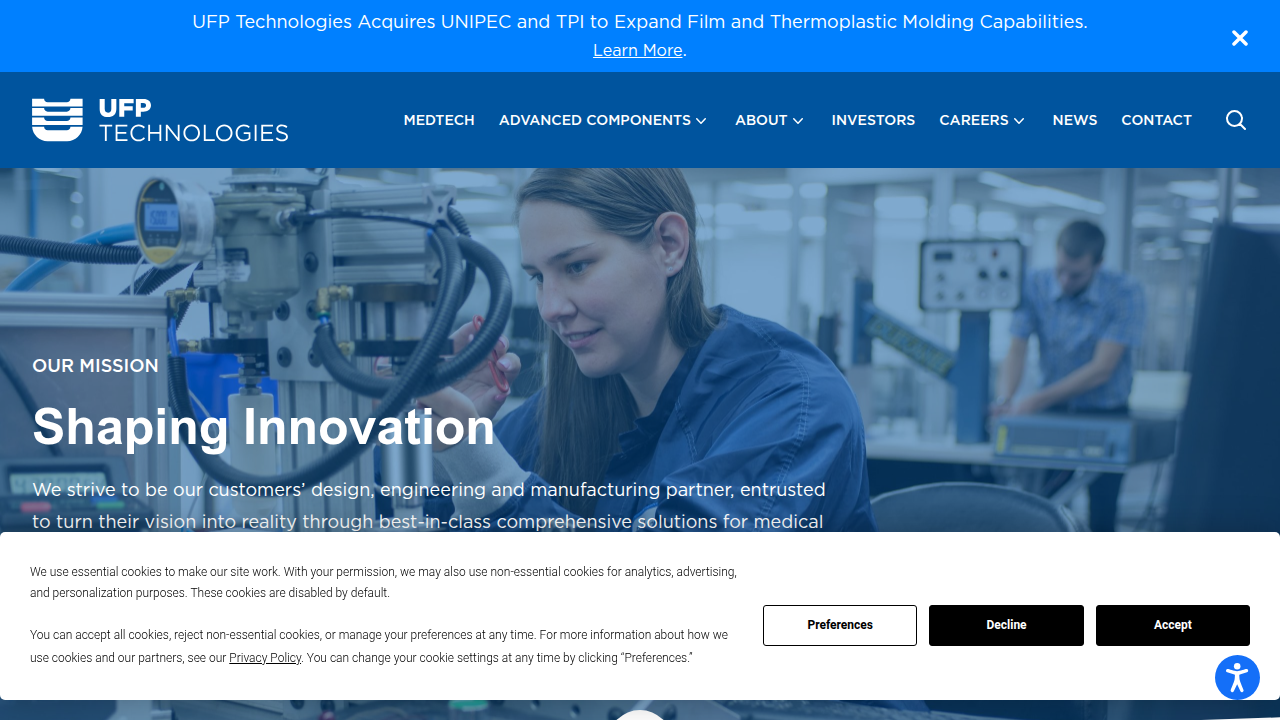 Screenshot of UFP Technologies' official 'About Us' page, showing company information.